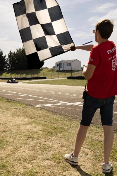 Go-Kart Flaggenschwinger