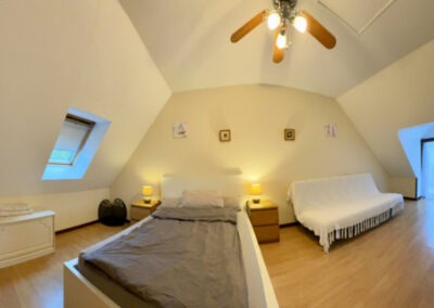 Gite la Grange rustique, Schlafzimmer mit Schlafsofa